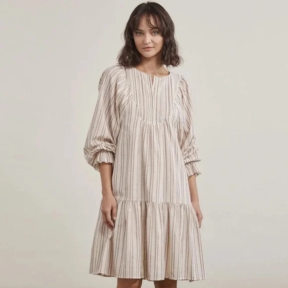 Elizabeth and James Prairie Striped stitching Ruffle frilly Sleeves dres…